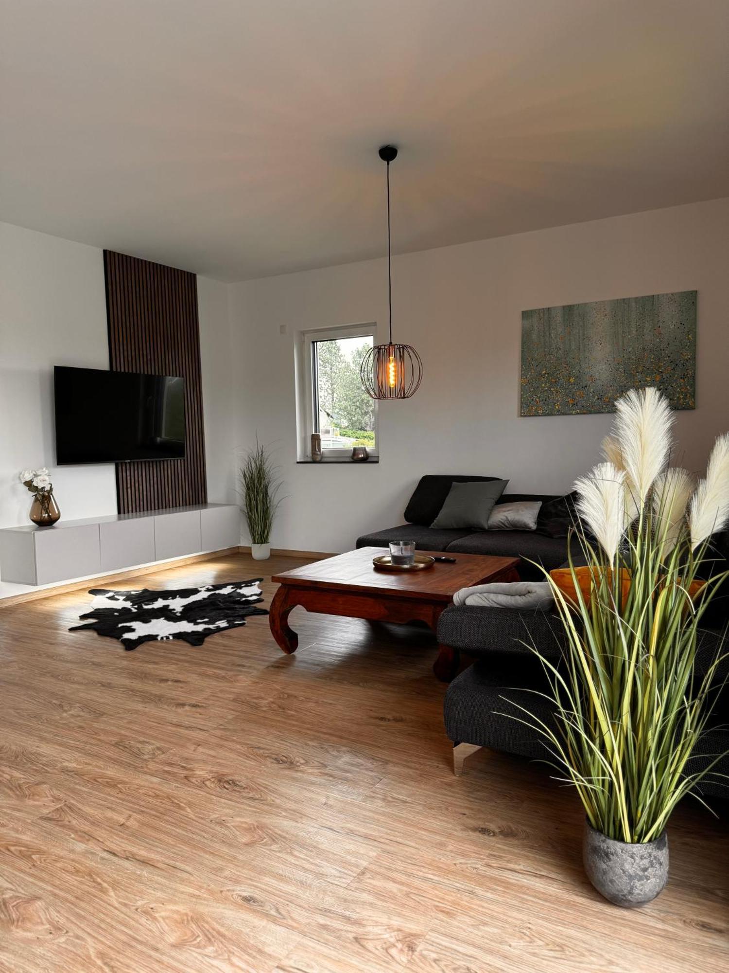 Traumhafter Ausblick, Modern Mit Komfort Und Stil Hardert Εξωτερικό φωτογραφία